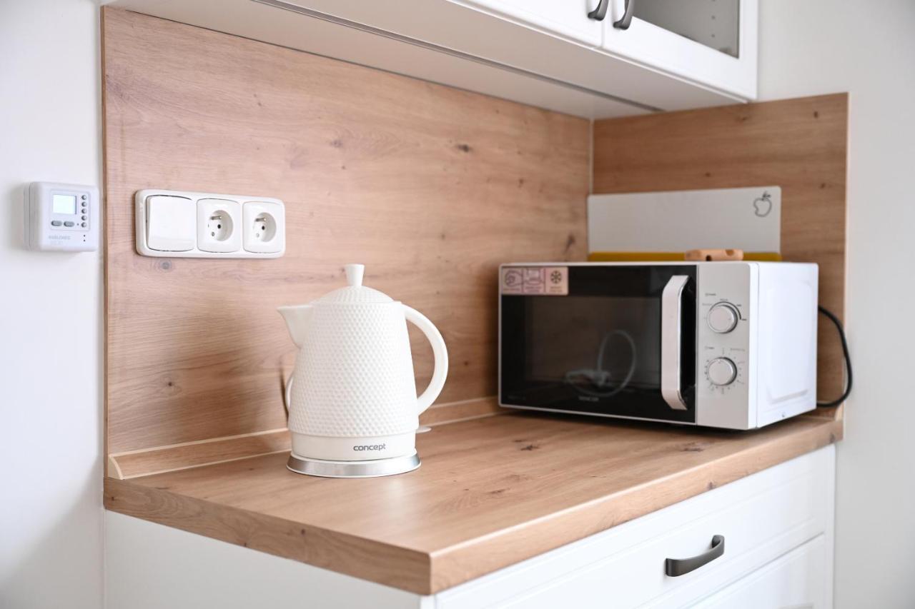 Rodinny Apartman U Broumovskeho Namesti Екстериор снимка
